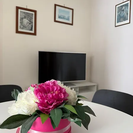 Apartament Arene