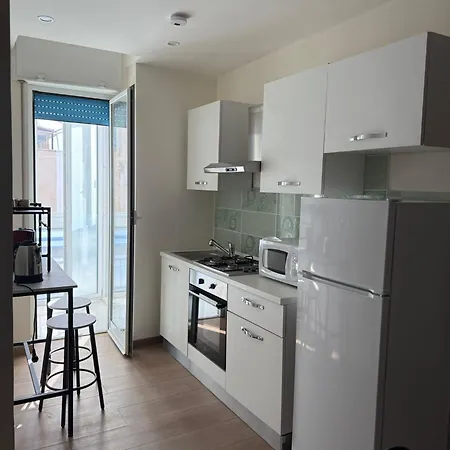 Arene Apartament Neapol